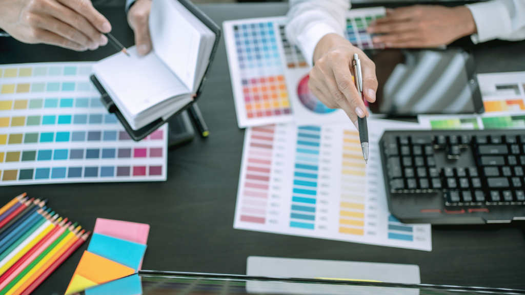 Modern arayüz tasarımıyla e ticaret sitesi kurmak için gerekli altyapı örneği